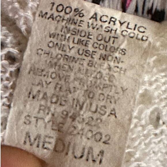 Vintage 90s Lace Crochet Cardigan - Picture 10 of 10